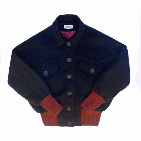 Blouson noir avec bord côte bordeaux