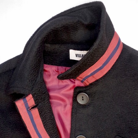 Blouson noir avec bord côte bordeaux