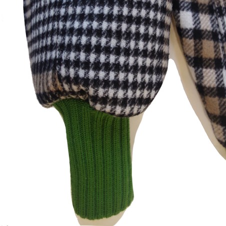 Blouson à grand carreaux prince de Galles et col fourrure marron