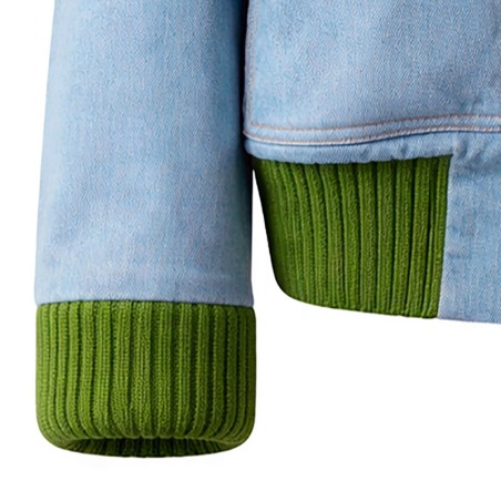 Blouson en jeans clair avec bord côte vert
