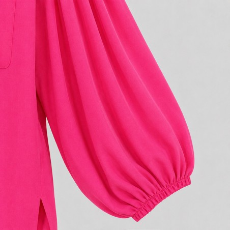 Chemisier fluide avec manches bouffantes fuchsia et orange