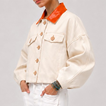 Blouson en coton blanc cassé manches ballon avec col orange