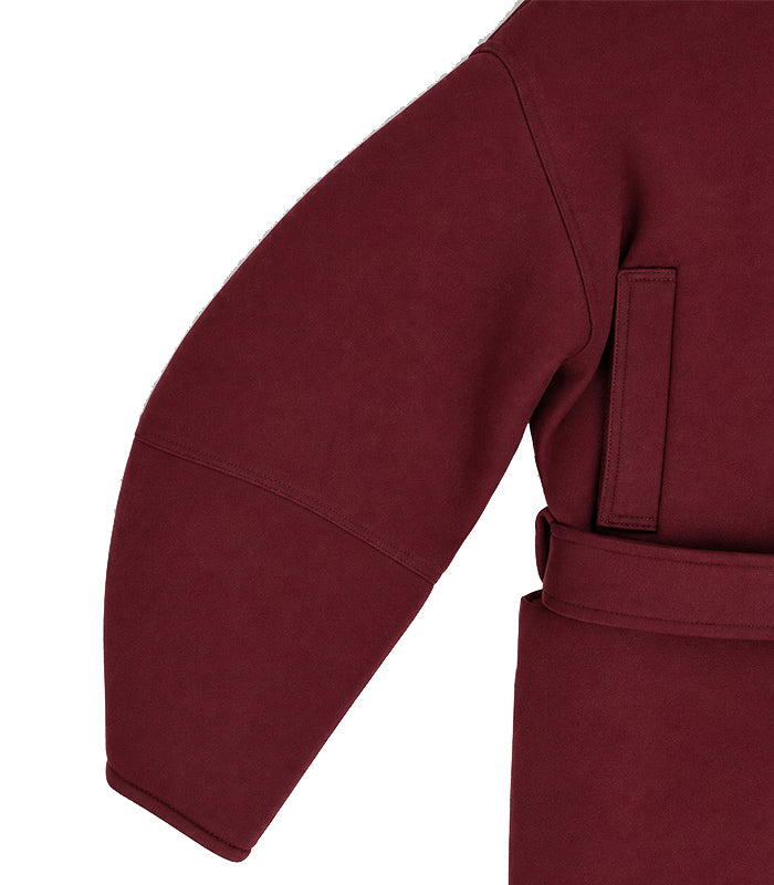Pure wool balloon-sleeve coat in garnet