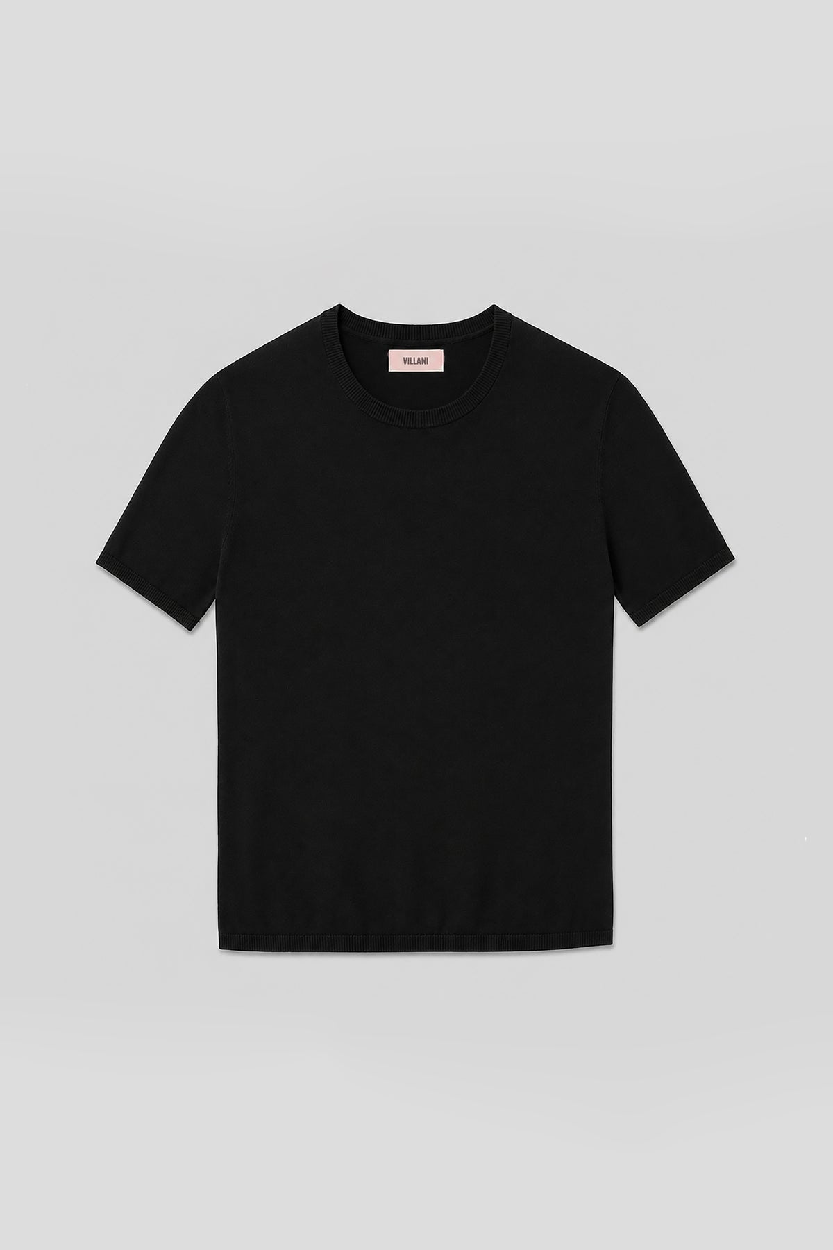 Black short-sleeved crew neck sweater